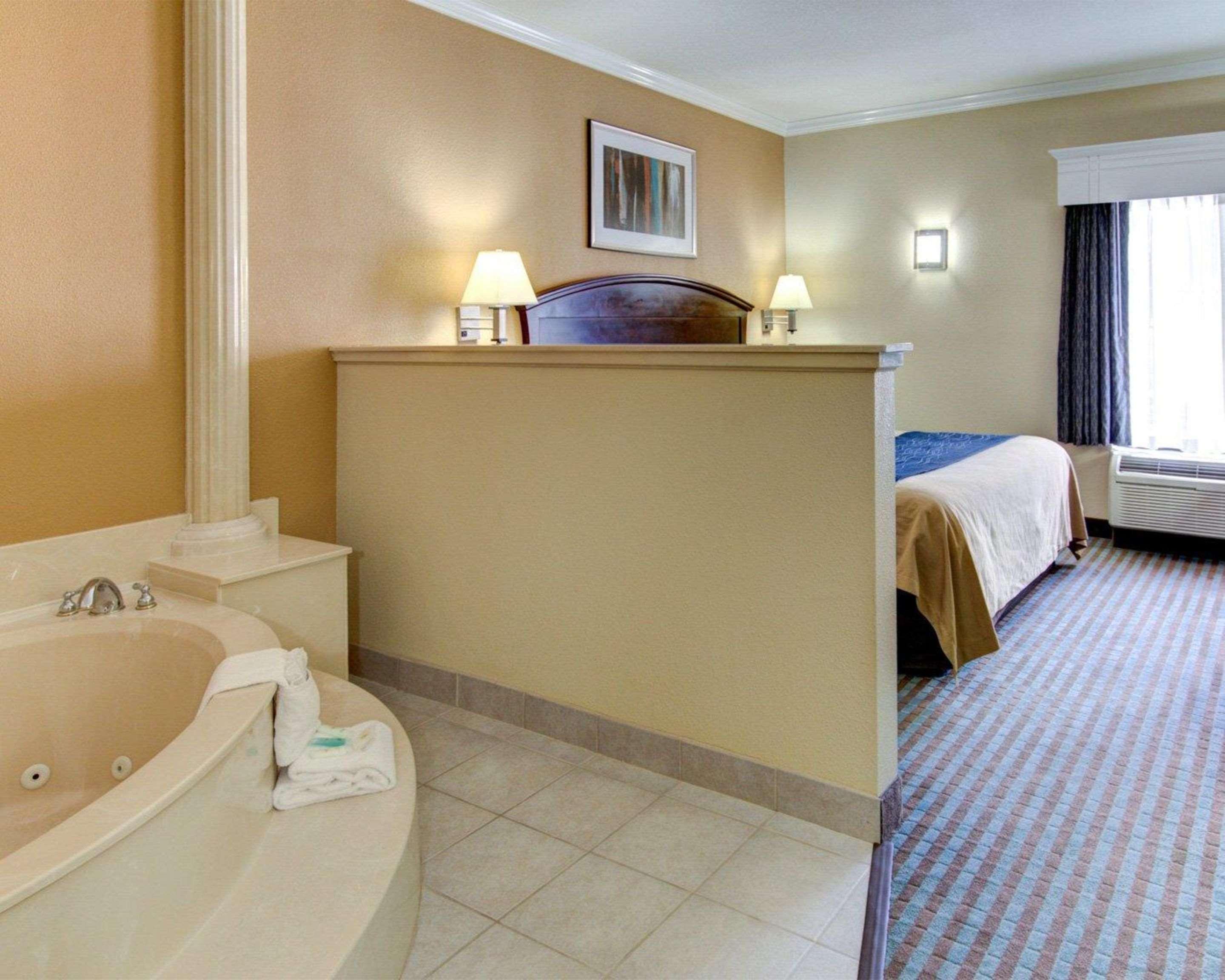 Comfort Inn Corsicana East Exterior foto